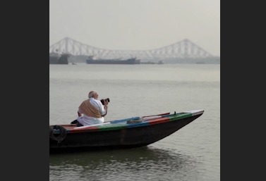 PM Modi spends special morning at Hooghly river in West Bengal