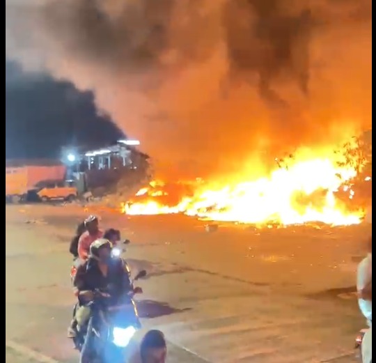 Fire At Dharavi Mahim Fatak