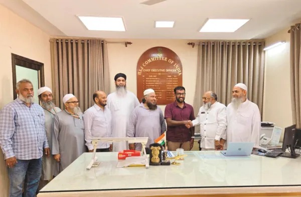 *Haj pilgrims ke masail par delegations ki CEO Shahnawaz C se mulaqat.*
