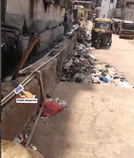 Mumbra Amrut nagar Muncipality dawa khane ke saamne ka hai
