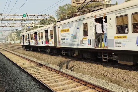 Western Railway Ka Midnight Block: Dadar Station Par Maintenance Work, 15-16 May Ko Local Train Seva Prabhavit