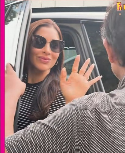SOPHIE CHOUDRY SPOTTED AT BANDRA