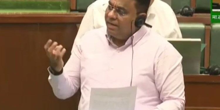 MLA Rais Shaikh Ne South Mumbai (Mohammad Ali Road, Nagpada, Agripada, Madanpura) Mein Ho Rahi 8 Se 12 Ghante Ki Power Cuts Ka Mudda Assembly Mein Uthaya