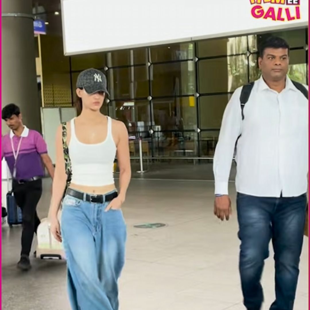 DISHA PATANI SPOTTED AT AIRPORT