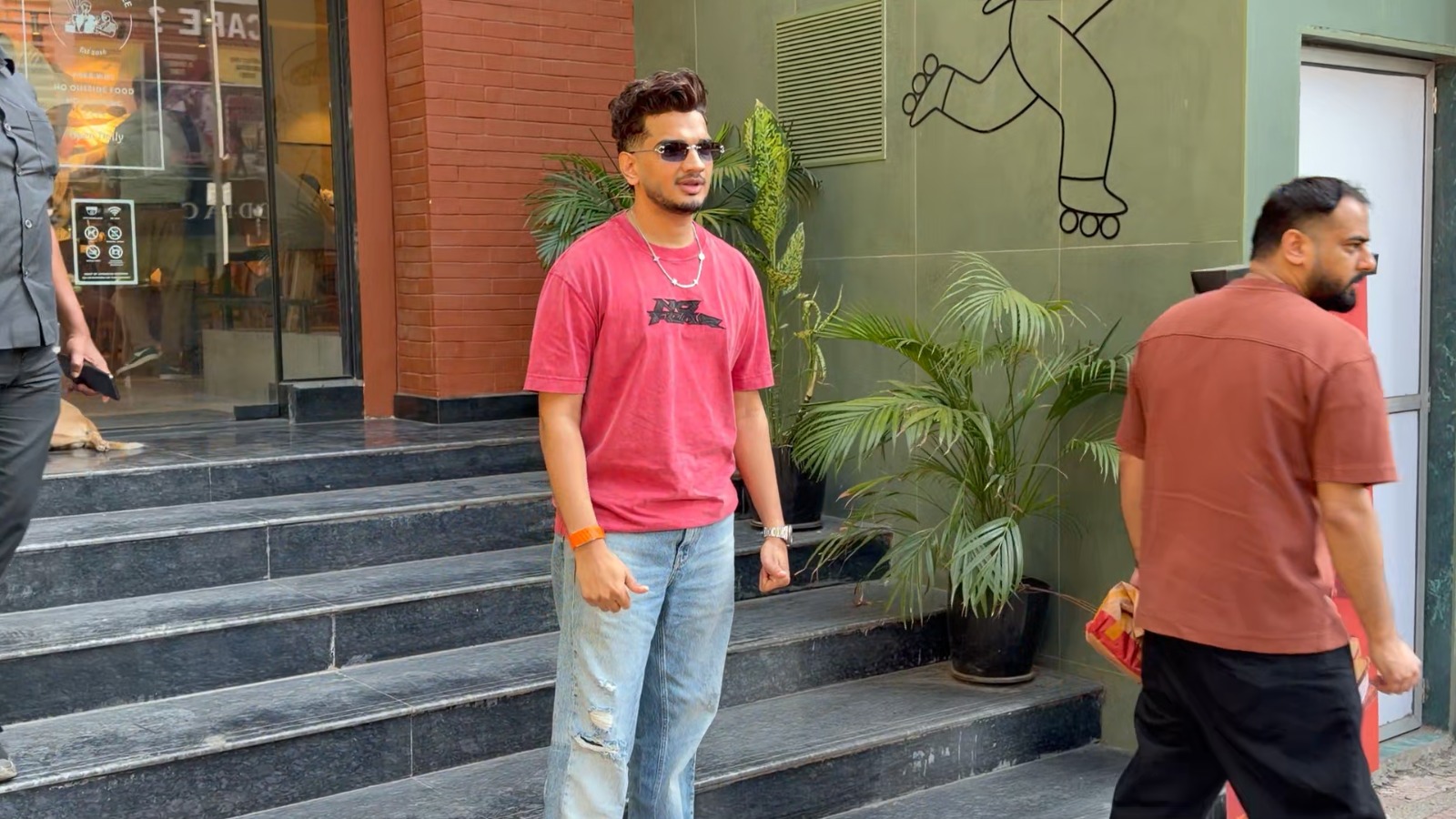 MUNAWAR FARUQUI SPOTTED IN ANDHERI