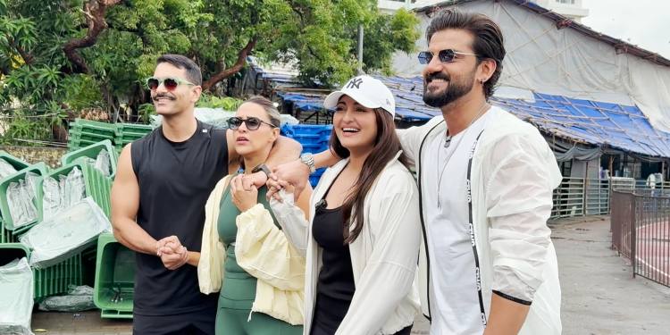 NEHA DHUPIA AND ANGAD BEDI, SONAKSHI SINHA AND ZAHEER SPOTTED FOR DOUBLE DATE SHOOT