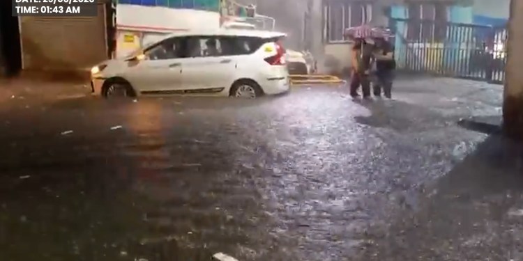 Mumbai Mein Raat Bhar Musaladhar Barish! Andheri, Malad Aur Mulund Mein Waterlogging