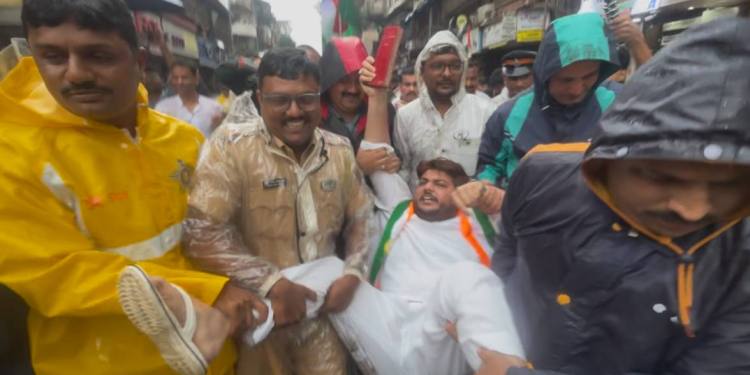 Dongri Protest against Modi Govt in support of Jantar Mantar Protest , Mumbai