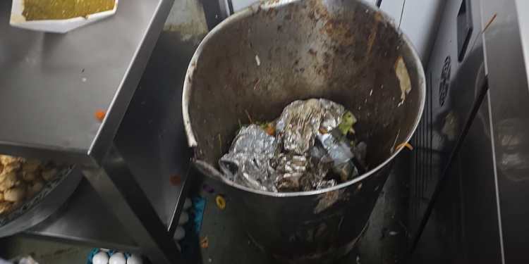 Shalimar, Noor Mohammadi Aur Rehmania Restaurant Ke Food Licences FDA Ne Suspend Kiye