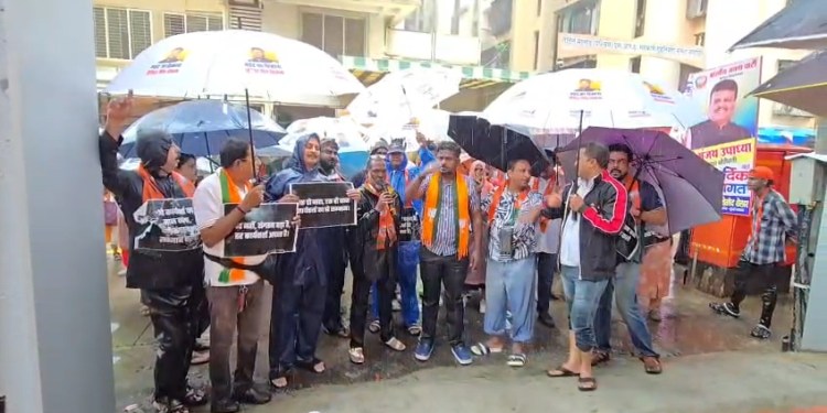 BJP Me Phoot – Malad me BJP Post Holders apne hi Leader Vinod Shelalr se naaraz