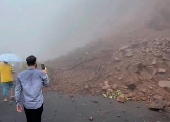Mumbai Se Mahabaleshwar Ja Rahe Hain? Ambenali Ghat Par Landslide Ka Khatra, Administration Ne Jaari Ki Advisory