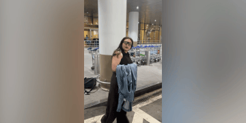 Actress Rani Mukerji spotted  at the Mumbai airport