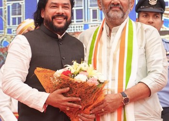 Ex-minister accuses high command of rewarding Nagendra despite CBI chargesheet; Cong questions BJP on tainted leaders