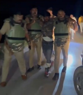 Five of power wire theft gang arrested after encounter in UP’s Bahraich
