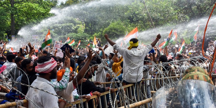 FIR against 600 protesters for violence during Assembly ‘gherao’ in Ranchi