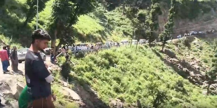 Five killed after vehicle plunges into Chenab river in J&K’s Kishtwar