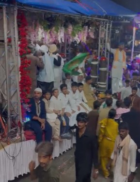 Andheri West Gaon Devi Donger
