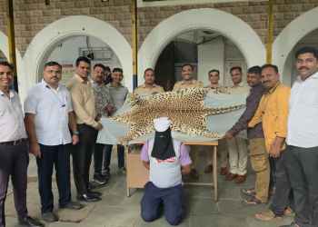 Sher ki Khal ke sath Dongri Police ne Ek Sakhs ko arrest kiya