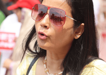 Bengal: Mahua Moitra files complaint against BJP workers over egg attack