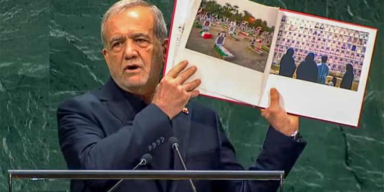 “Iran Kabhi Ghutne Nahi Tekega”: UN General Assembly Mein President Pezeshkian Ka Trump Ko Jawab.