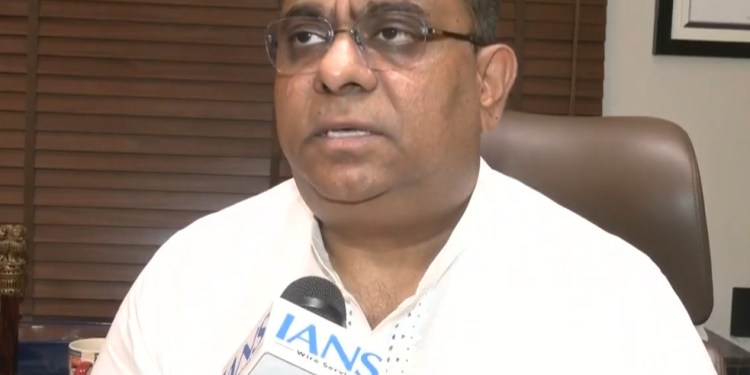 Maharashtra UCC Drafting Committee Mein Minority Community Ko Representation Diya Jaye: MLA Rais Shaikh N Kaha.