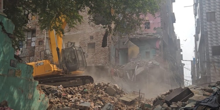 Demolition drive carried out in Delhi’s Seemapuri following building collapse