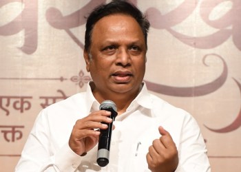 ‘Childish’: Maha Minister blasts Rahul Gandhi on MPSC protest remarks