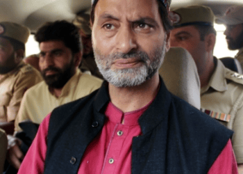 NIA court orders trial against Yasin Malik, 6 others in Rs 8.94 crore money laundering case