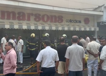 Mumbai Fire: Mahalaxmi Mein Amarsons Collection Shop Mein Aag, Koi Injured Nahi