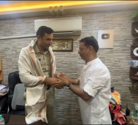 Grateful to IPS Maneesh Kalwaniya DCP Zone 1, Mumbai Police For Visiting Gallinews Office & Studio