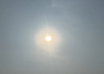 Mumbai Mein Garmi Aur Humidity Se Bura Haal, Temperature 37°C Tak Pahunchne Ka Anuman; AQI 283.