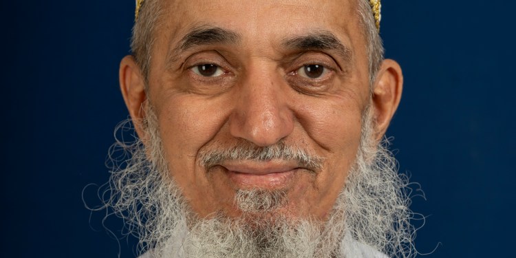 Shahzada Idris Badruddin, Brother of His Holiness Syedna Mufaddal Saifuddin, Passed Away in Mumbai